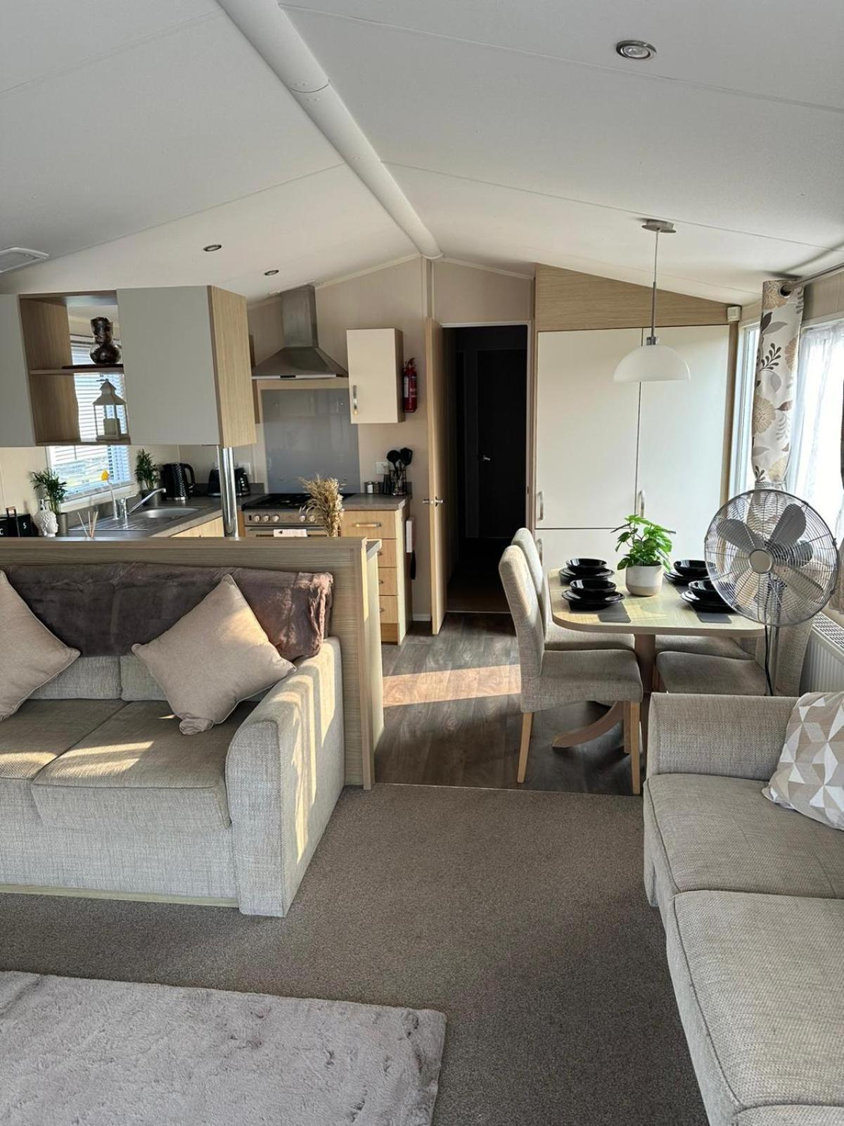 The Pixie Van Selsey Eksteriør billede